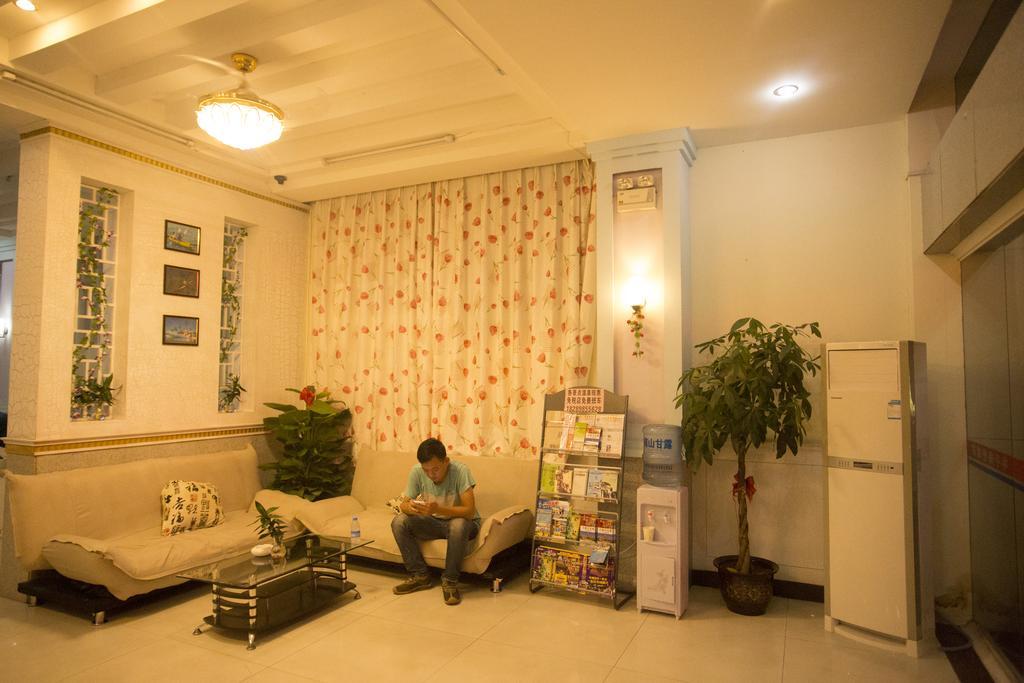 Hai Tun Wan Theme Hotel Санья Экстерьер фото